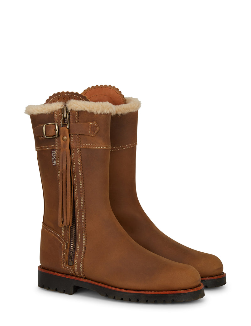 womens boots, penelope chilvers tassel boots,  penelope chilvers boots, duchess of cambridge brown boots, catherine of duchess of cambridge boots, snow boots, brown boots