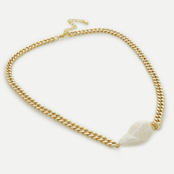 Curb Chain Necklace with Baroque Pearl